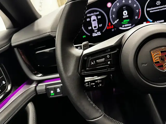 Porsche Panamera 4 E-Hybrid / HD-MATRIX-LED SCHEINWERFER ABGEDUN... Ansicht 23