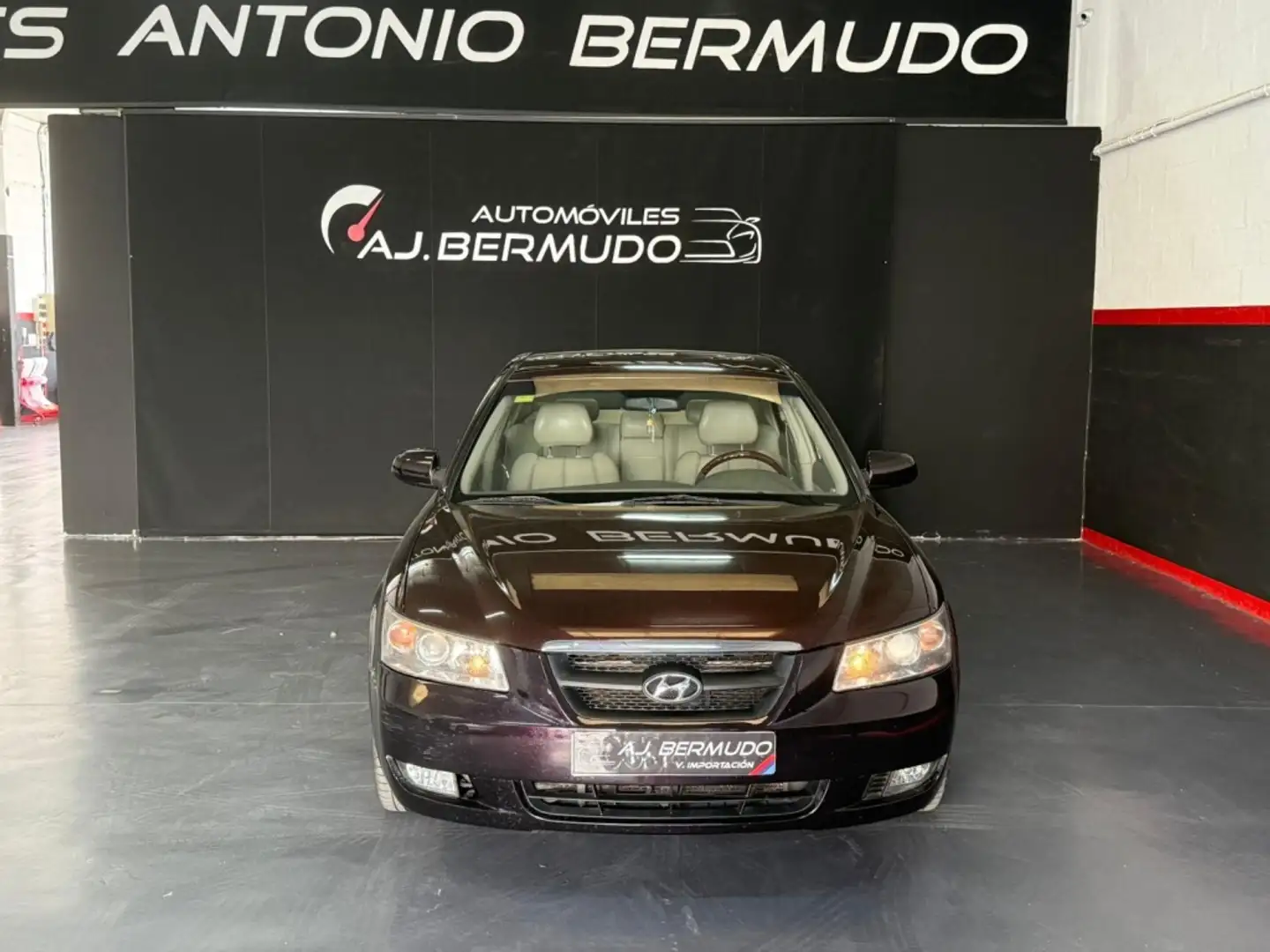 Hyundai SONATA 2.0CRDi Style Burdeos - 2
