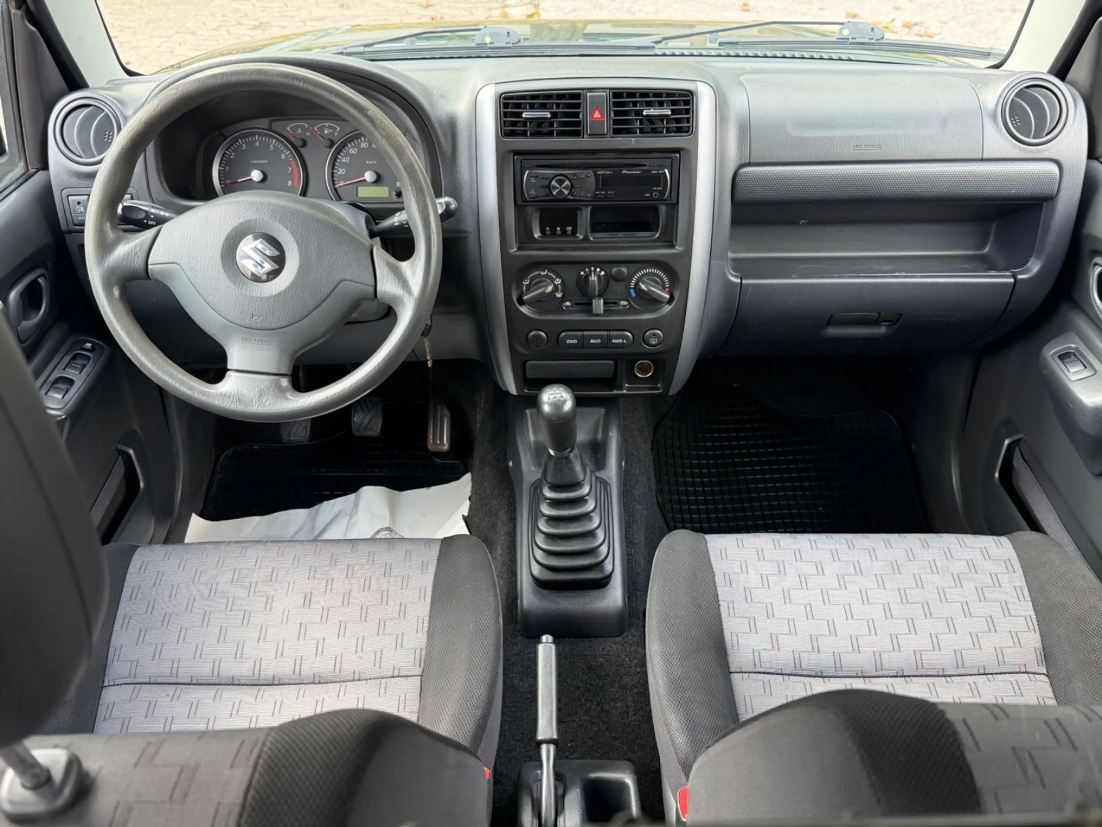 Suzuki Jimny *1.3*4WD*RANGER*ANHÄNGERKUPPLUNG*1.HAND*!! — photo 15
