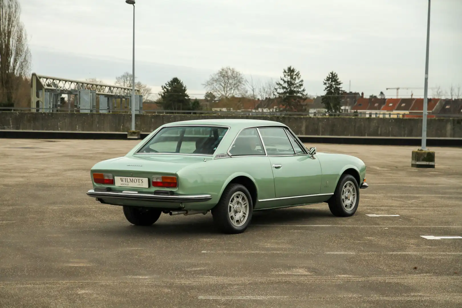 Peugeot 504 Série 2 - Coupé - Pininfarina - 2.0l Grün - 2