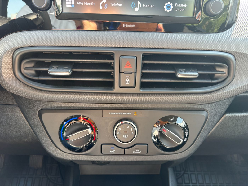 Hyundai i10 1.2 Trend SHZ, DAB, Lenkradhzg., AppleCarPlay — photo 11