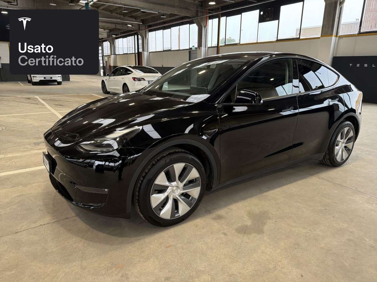 Tesla Model Y Long Range AWD
