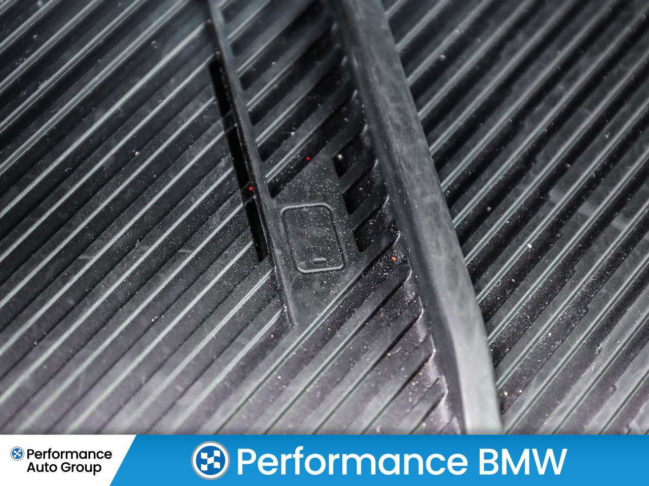 2026 BMW 5 Series DEMO-550e PHEV-Prem.Essential-MSportPro-AdvDrvAsst thumb 27