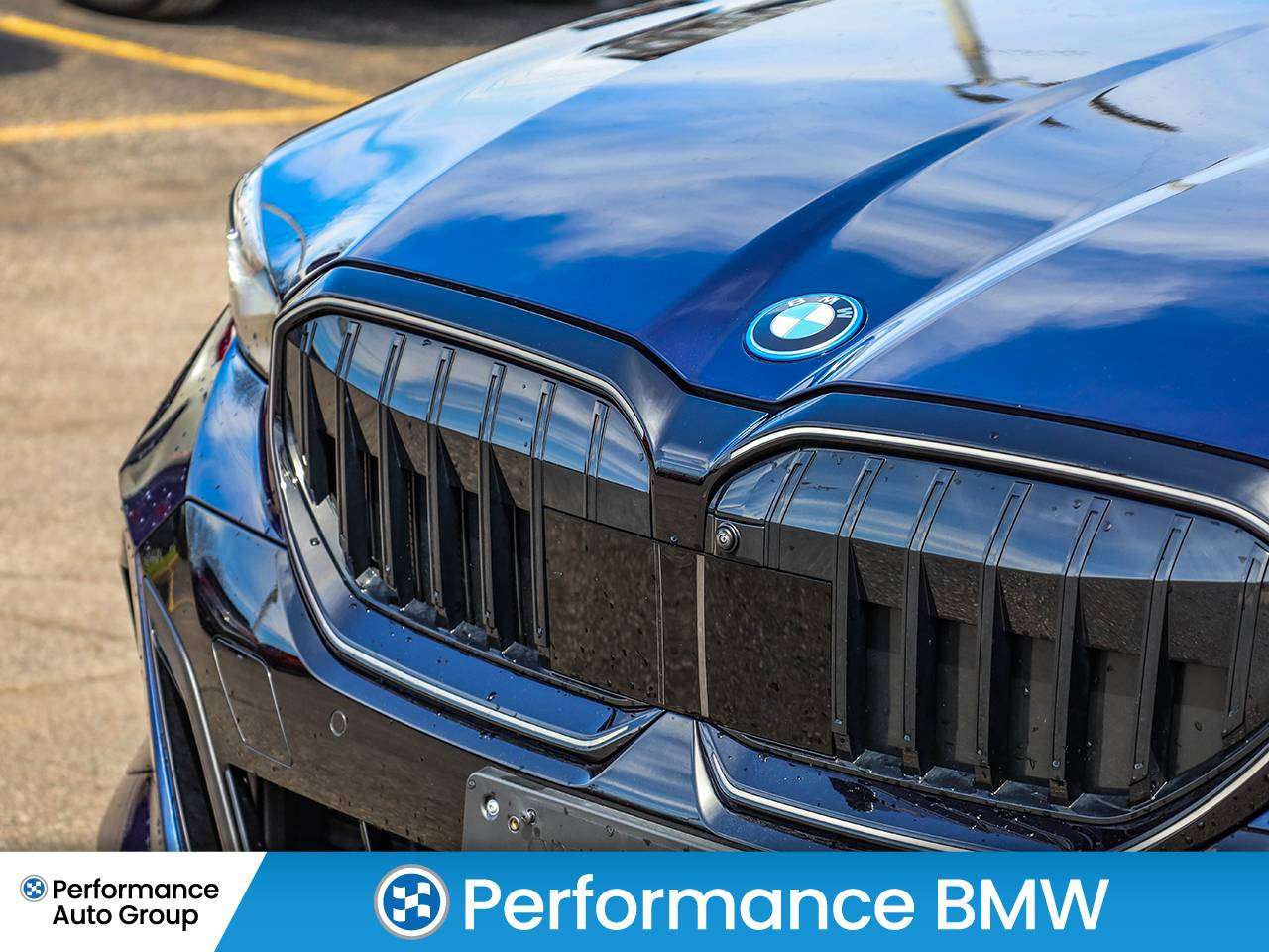 2026 BMW 5 Series DEMO-550e PHEV-Prem.Essential-MSportPro-AdvDrvAsst thumb 9