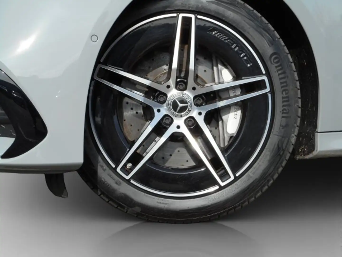 Mercedes-Benz E 300 E 300 T de 4M AMG Night AHK D-Light 360° Memory Grau - 2