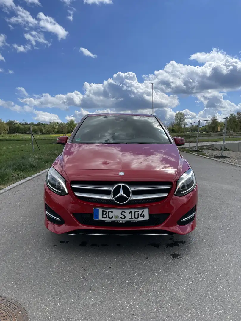 Mercedes-Benz B 220 B 220 4Matic (246.247) Roşu - 1
