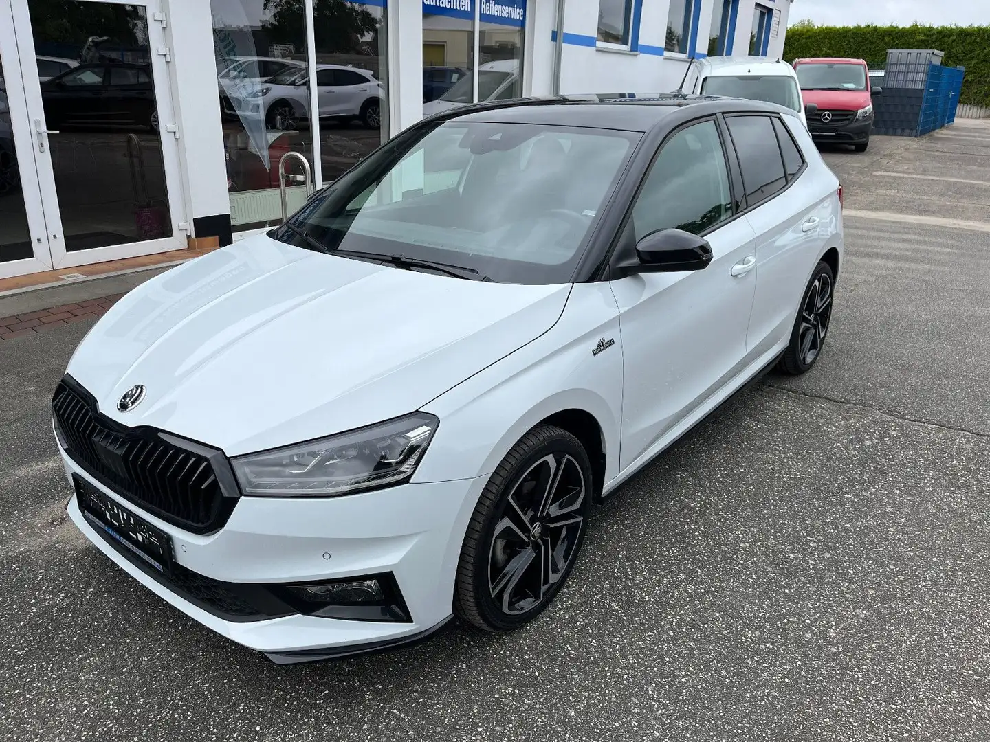 Skoda Fabia 1,0 TSI*Monte Carlo*Navi/18-Zoll Alu/1.Hd. Blanc - 1