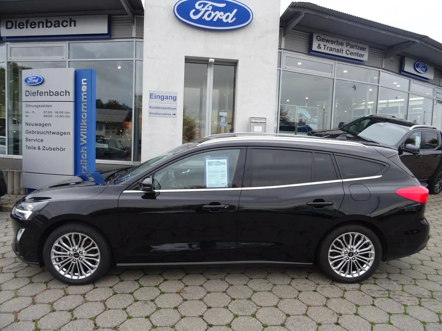 Ford Focus 1.5 Ecoblue Titanium +Ahk+Kamera+LED+B&O+Navi Nero - 2