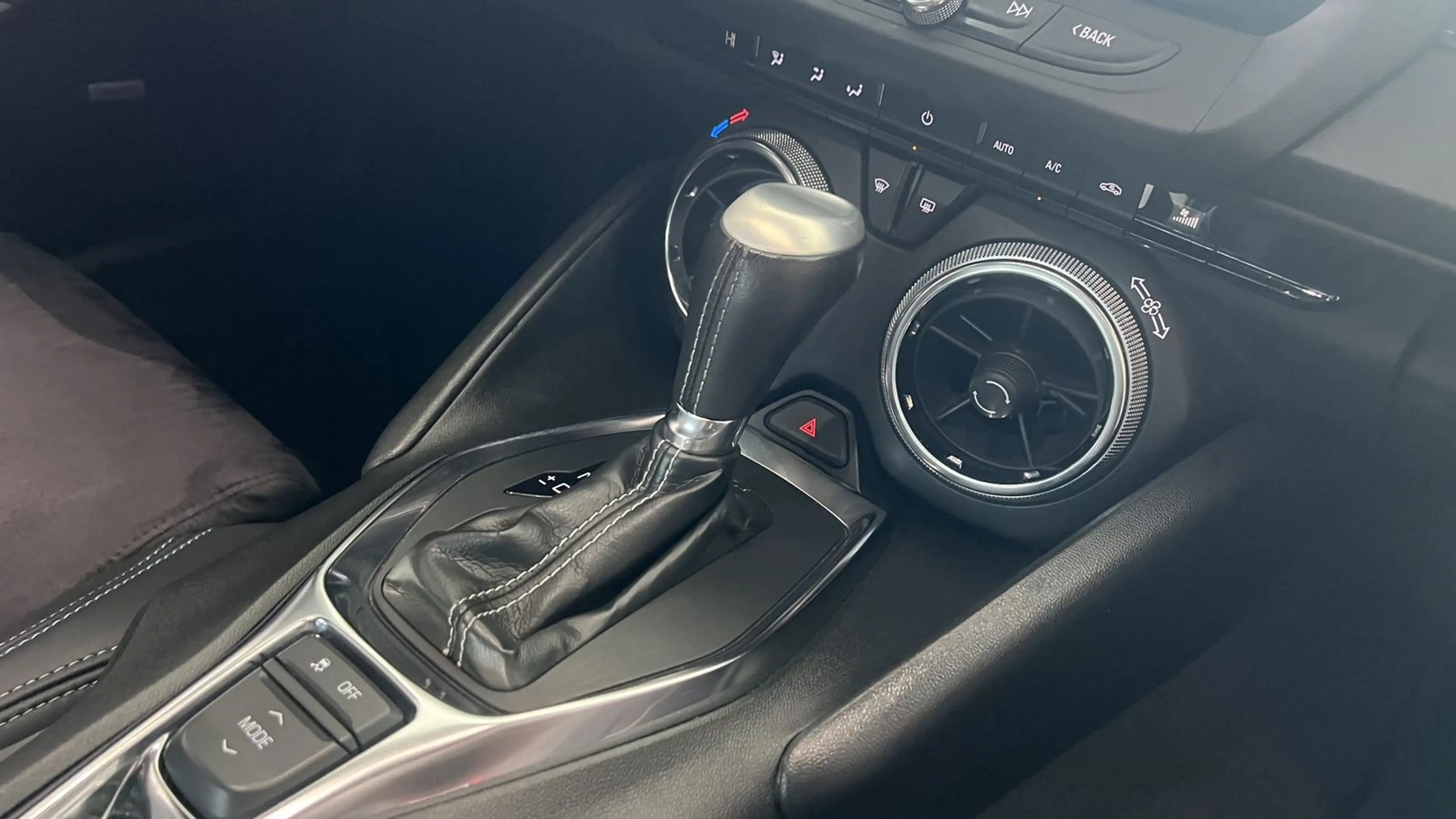 Chevrolet Camaro Turbo — photo 14