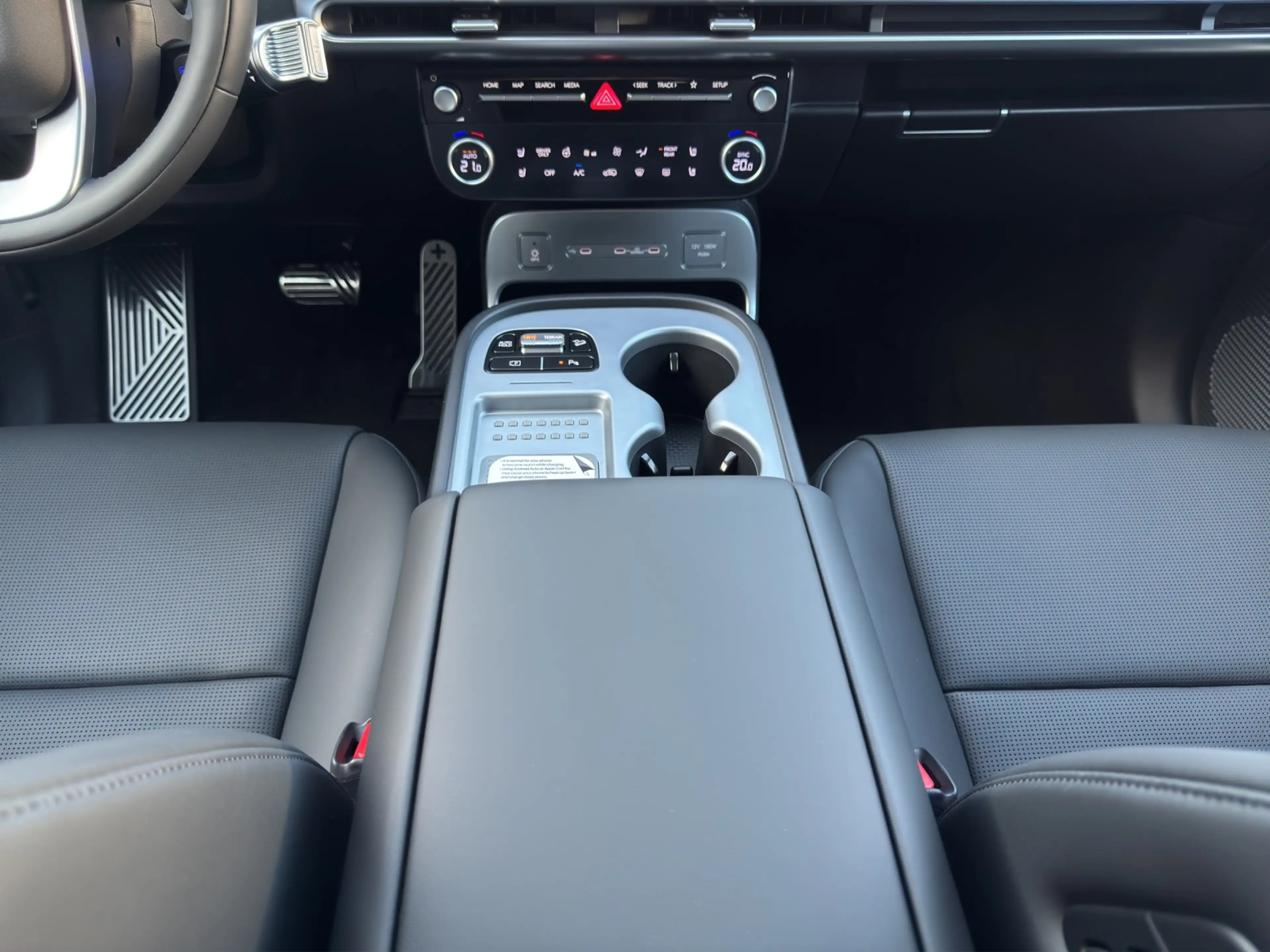 Hyundai IONIQ 9 Elektro 110,0 kWh Uniq MATRIX/HEADUP/BOSE — photo 12