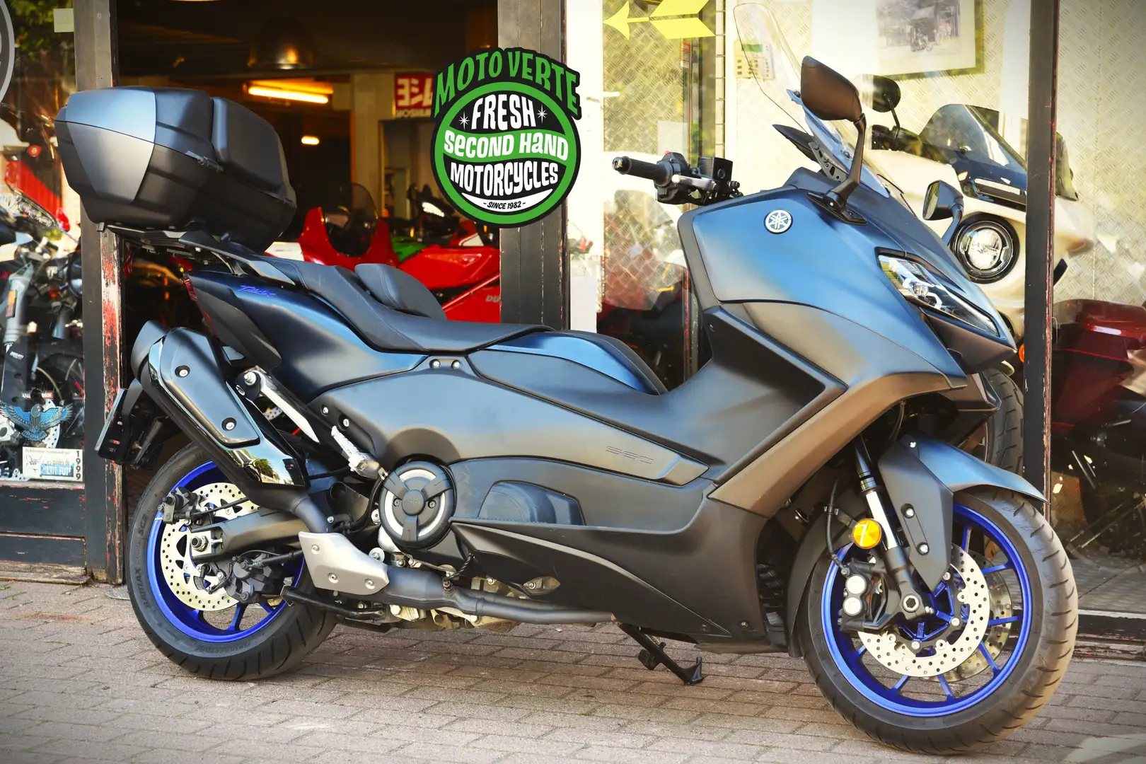 Yamaha TMAX 560 ***MOTO VERTE*** Bleu - 1