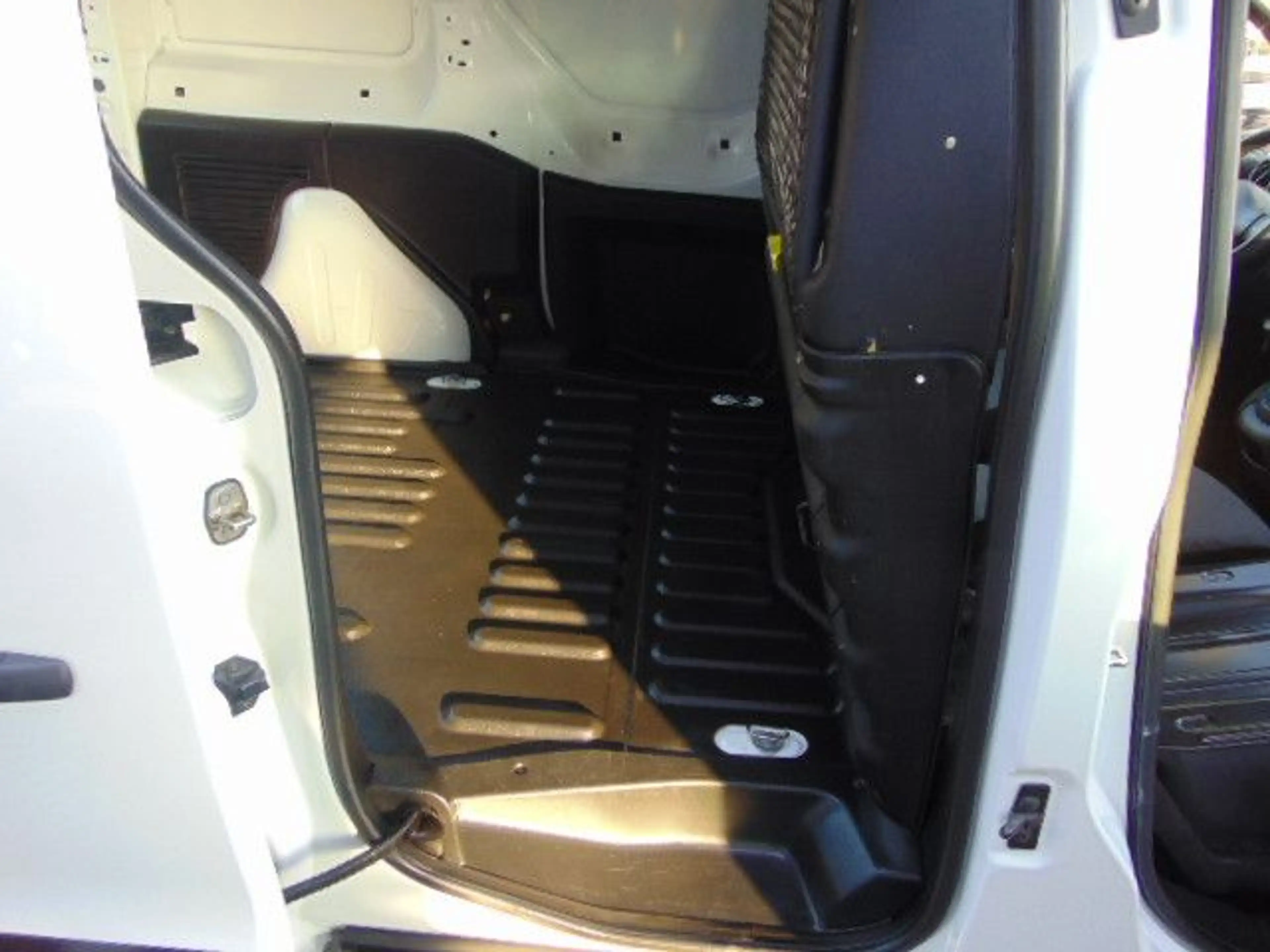 Peugeot Partner L1 Premium — photo 14