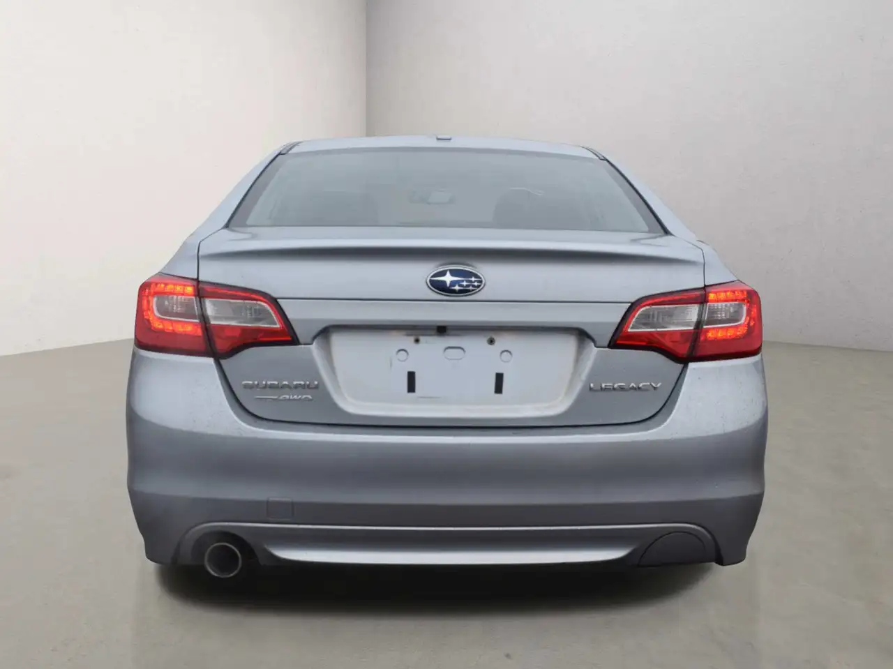Subaru Legacy снимка Subaru Legacy