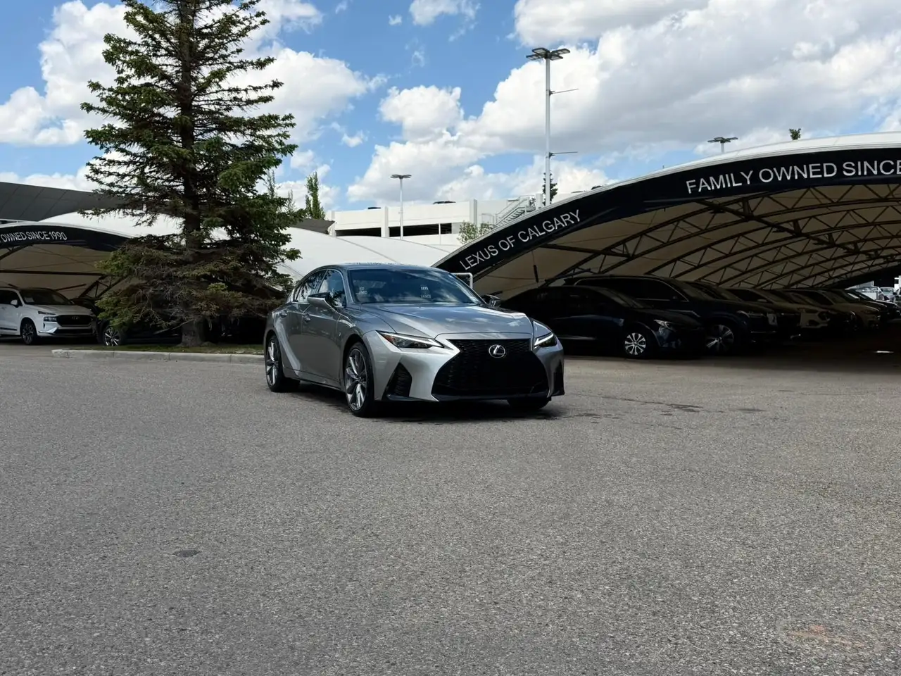 2021 Lexus IS