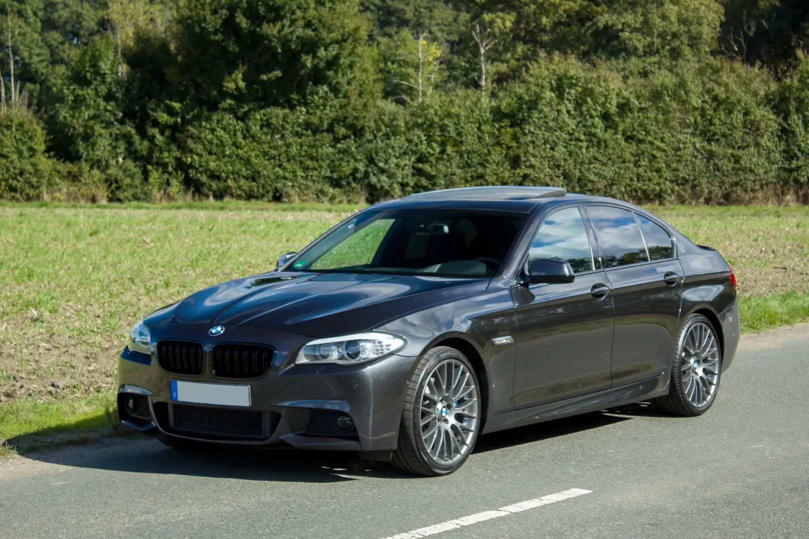 BMW 535 535i*M Paket*M Performance*TÜV neu*20“*Alcantar Grau - 1