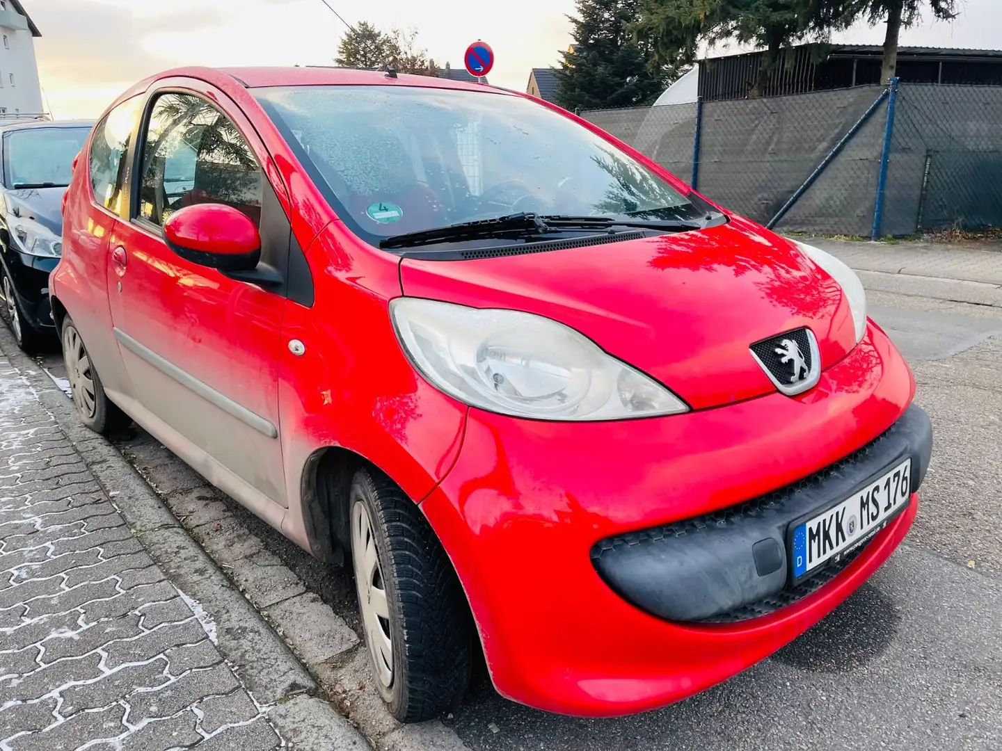 Peugeot 107 Urban Move Rot - 1
