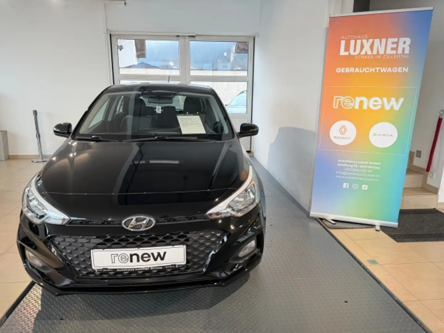 Hyundai i20 Hyundai i20 Run 1,25 Schwarz - 2