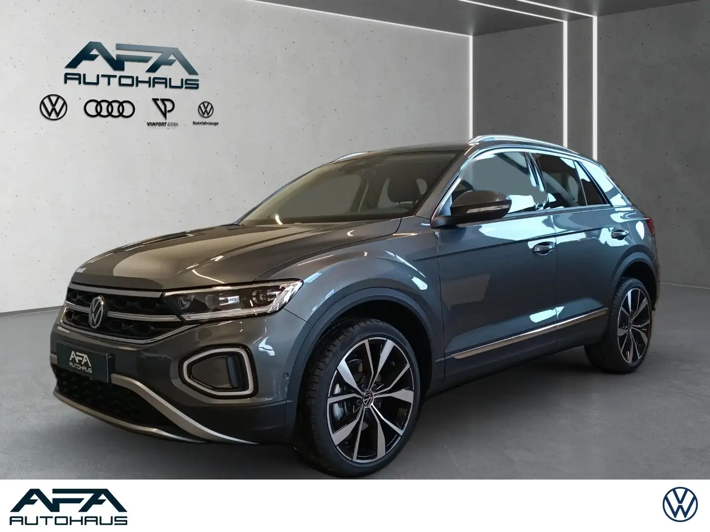Volkswagen T-Roc 1.5 TSI Style DSG AHK*Matrix*Navi*ACC*DC Grau - 1