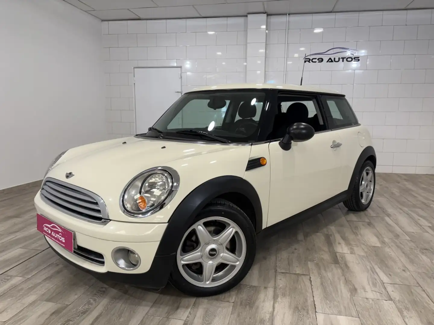 MINI One 3P Blanc - 1