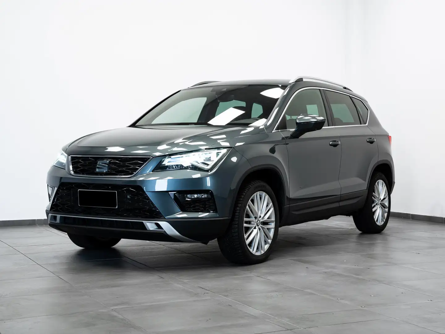SEAT Ateca Ateca 1.6 tdi Business dsg Grau - 1