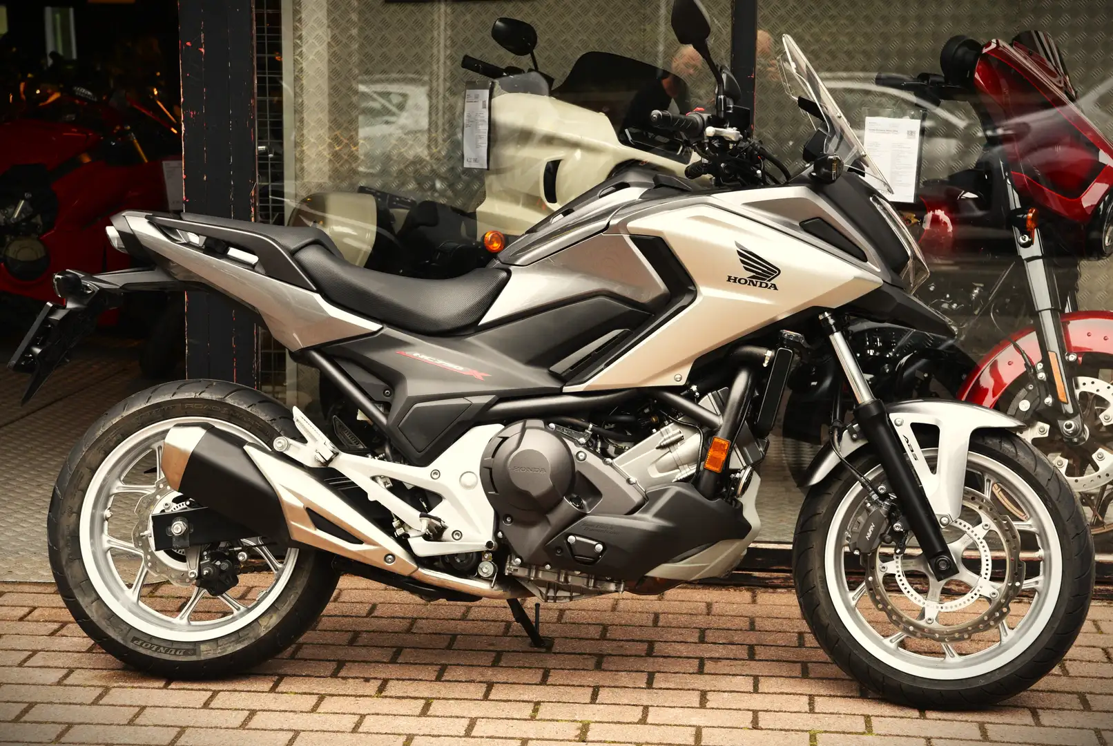 Honda NC 750 X DCT ***MOTO VERTE*** Grijs - 2