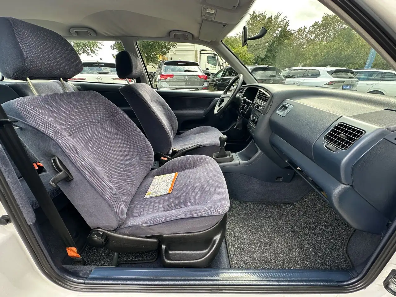 Volkswagen Golf 3 1.6 *Servo* guter Zustand*, foto 5