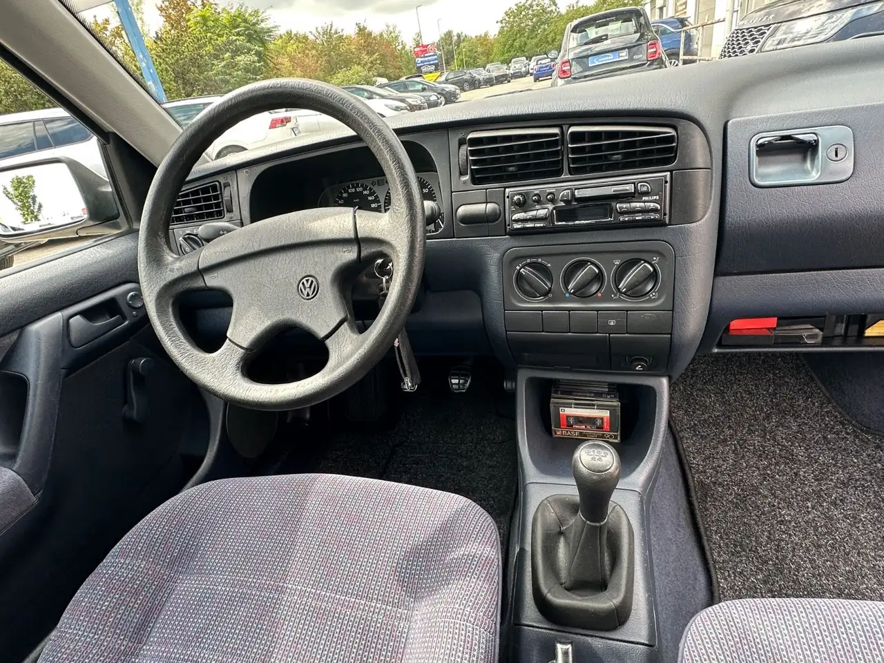 Volkswagen Golf 3 1.6 *Servo* guter Zustand*, foto 9