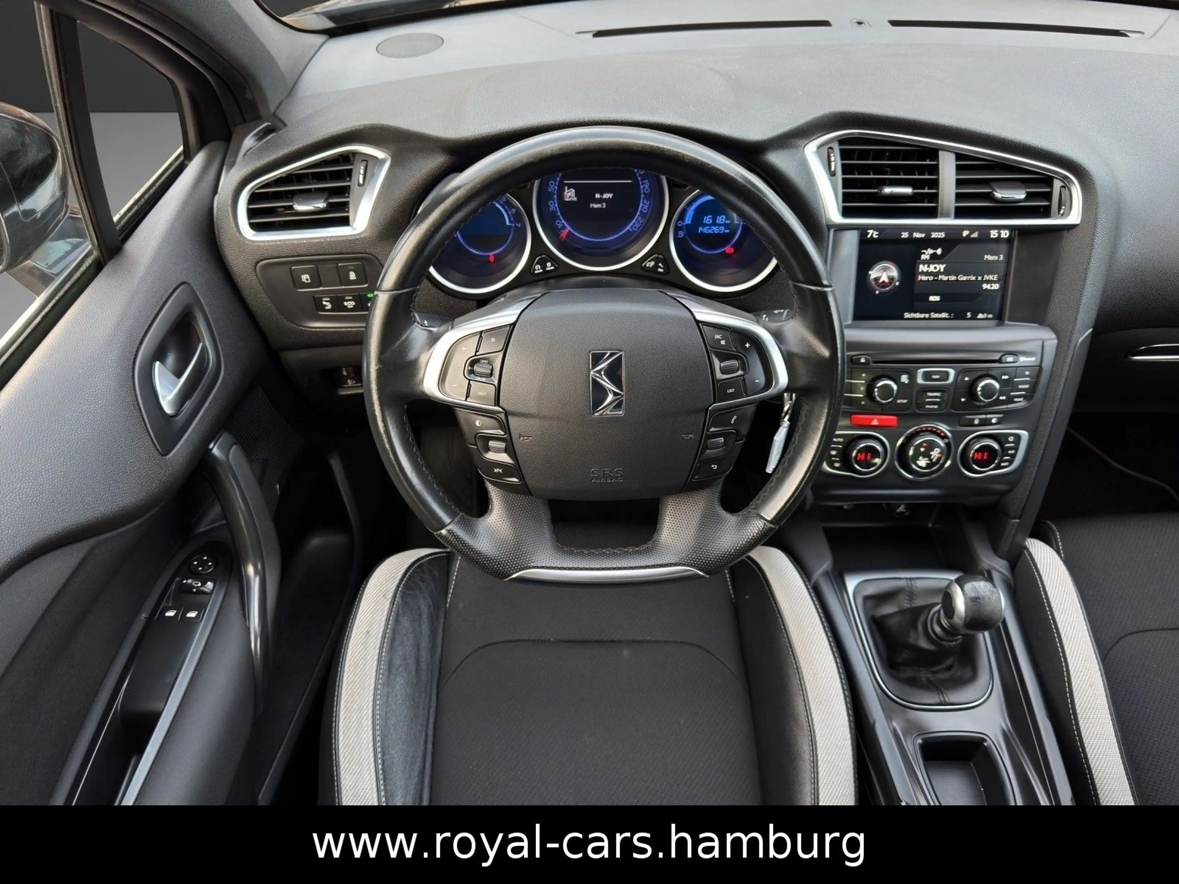 Citroen DS4 SoChic*MASSAGE*TOT-WINKEL*NAVI*PDC*LED*BT* — photo 11