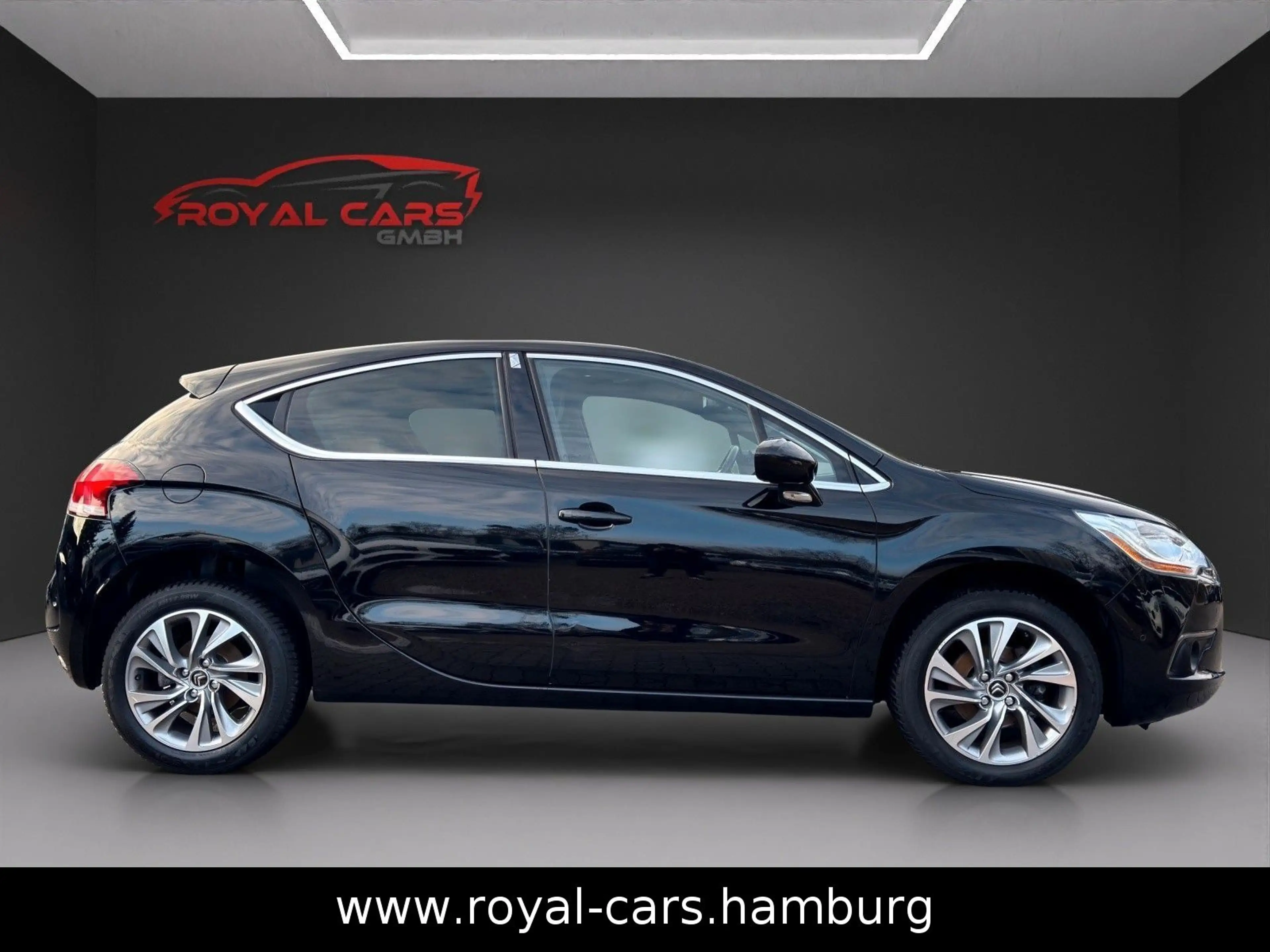 Citroen DS4 SoChic*MASSAGE*TOT-WINKEL*NAVI*PDC*LED*BT* — photo 6