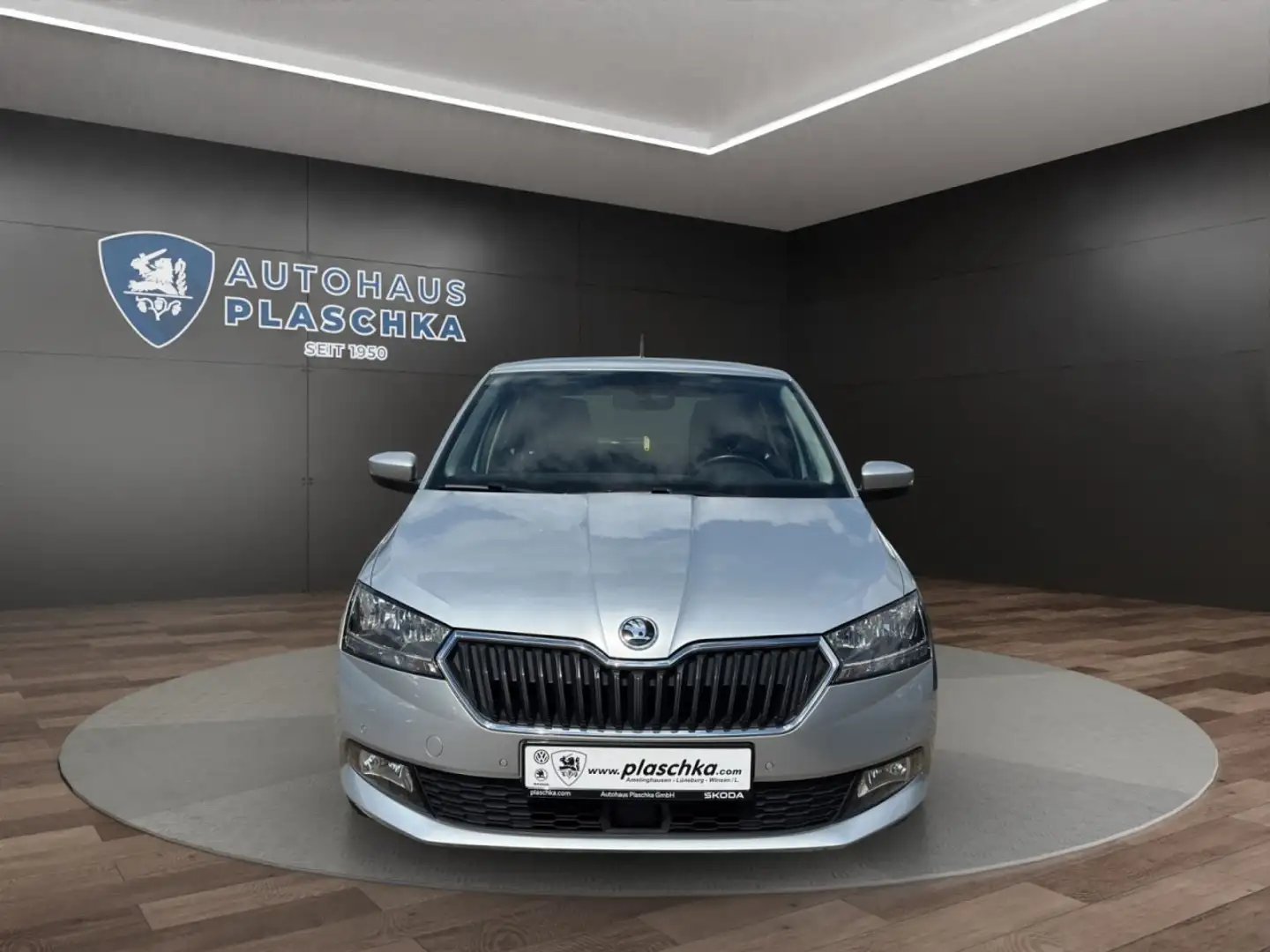 Skoda Fabia 1.0 Ambition PDC*SHZ*CARPLAY Klima Einparkhilfe Argent - 2