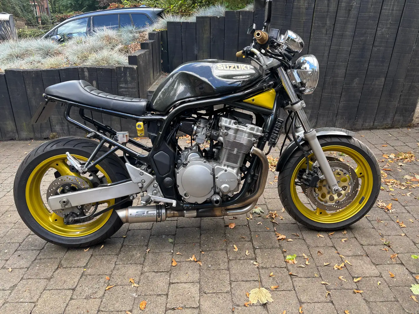 Suzuki Bandit 600 Zwart - 2