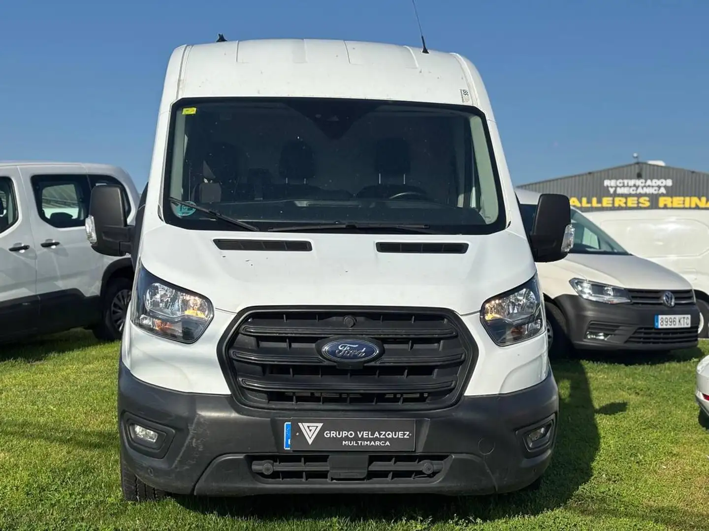 Ford Transit FT 350 L2 Van Trend 130 - 2