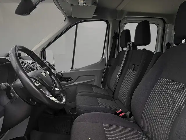 Ford Transit view 7