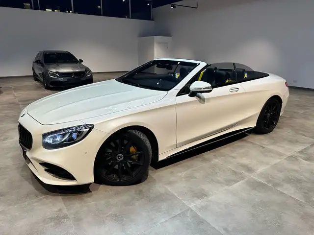 Mercedes-Benz S 560 Cabriolet AMG LINE-SWAROWSKI-BURMESTER-LED