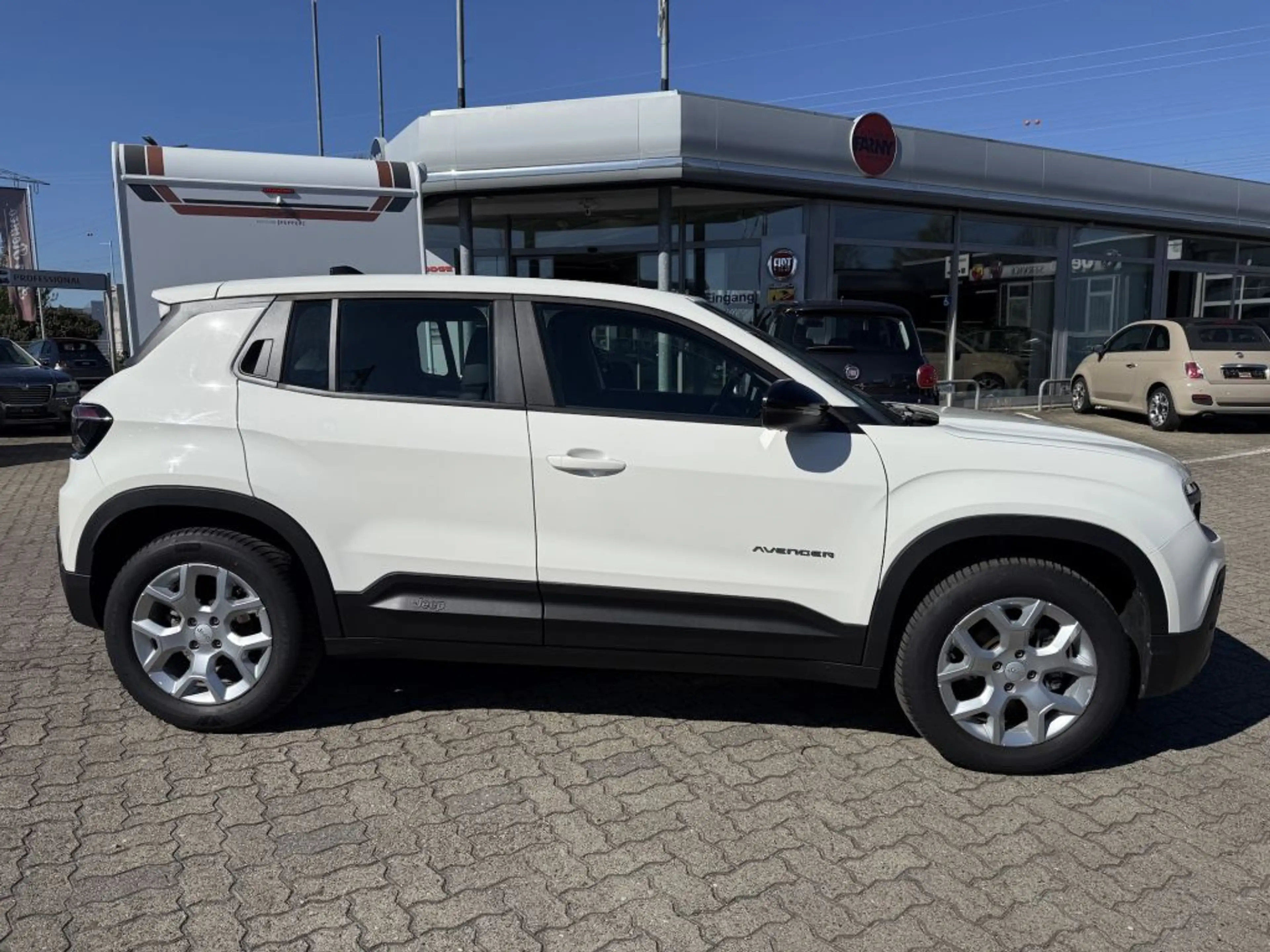 Jeep Avenger 1.2 GSE T3 Turbo-Benzin GDI Altitude — photo 4