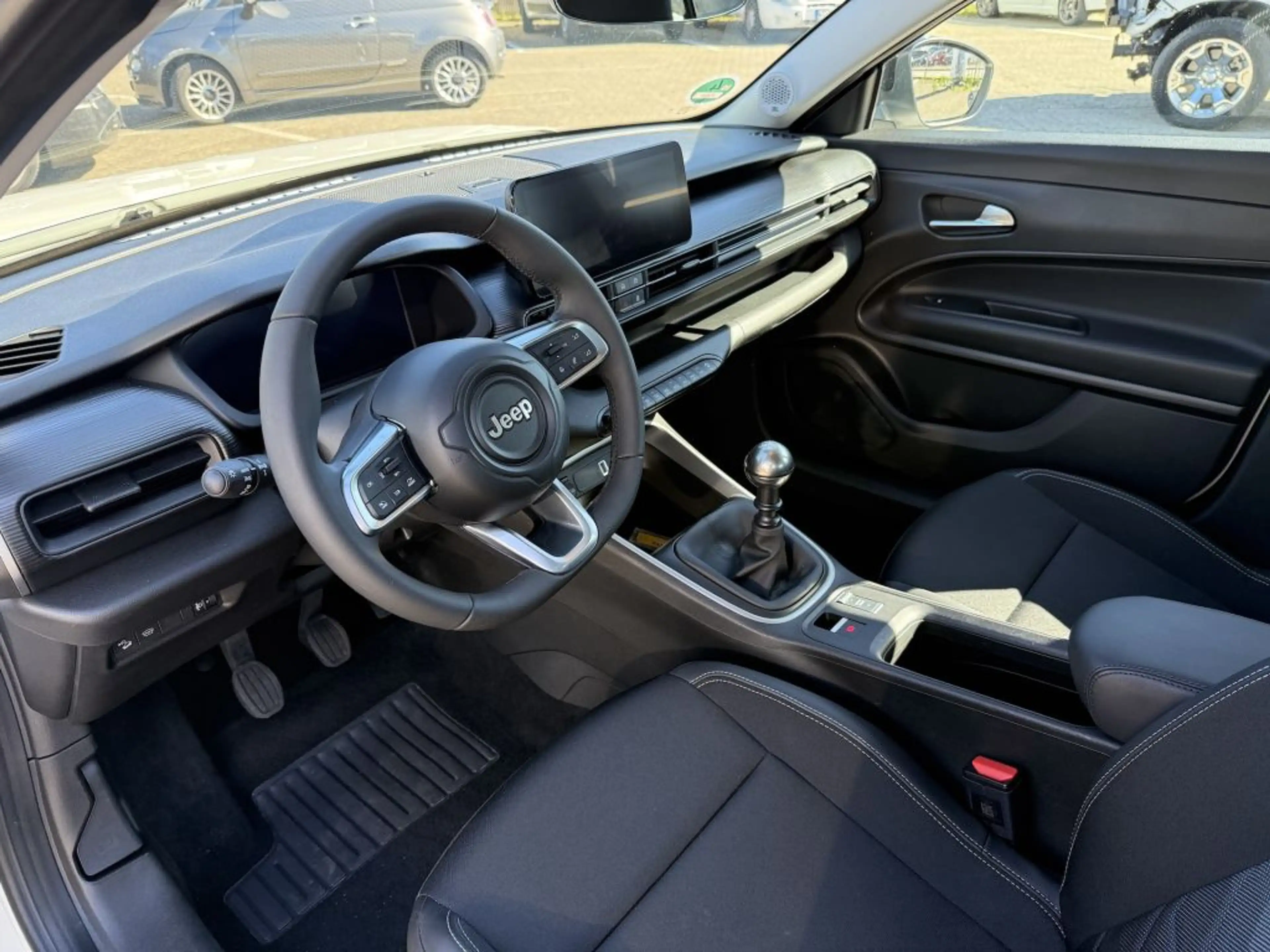 Jeep Avenger 1.2 GSE T3 Turbo-Benzin GDI Altitude — photo 11