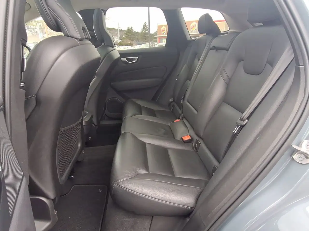 Volvo XC60 снимка Volvo XC60