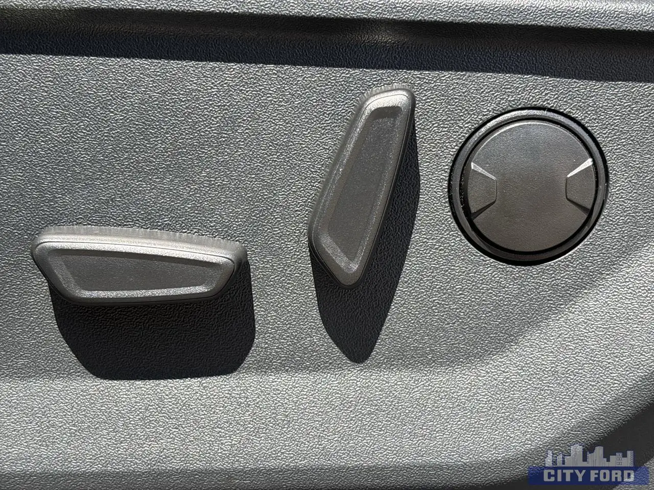 Ford F 350 снимка Ford F 350