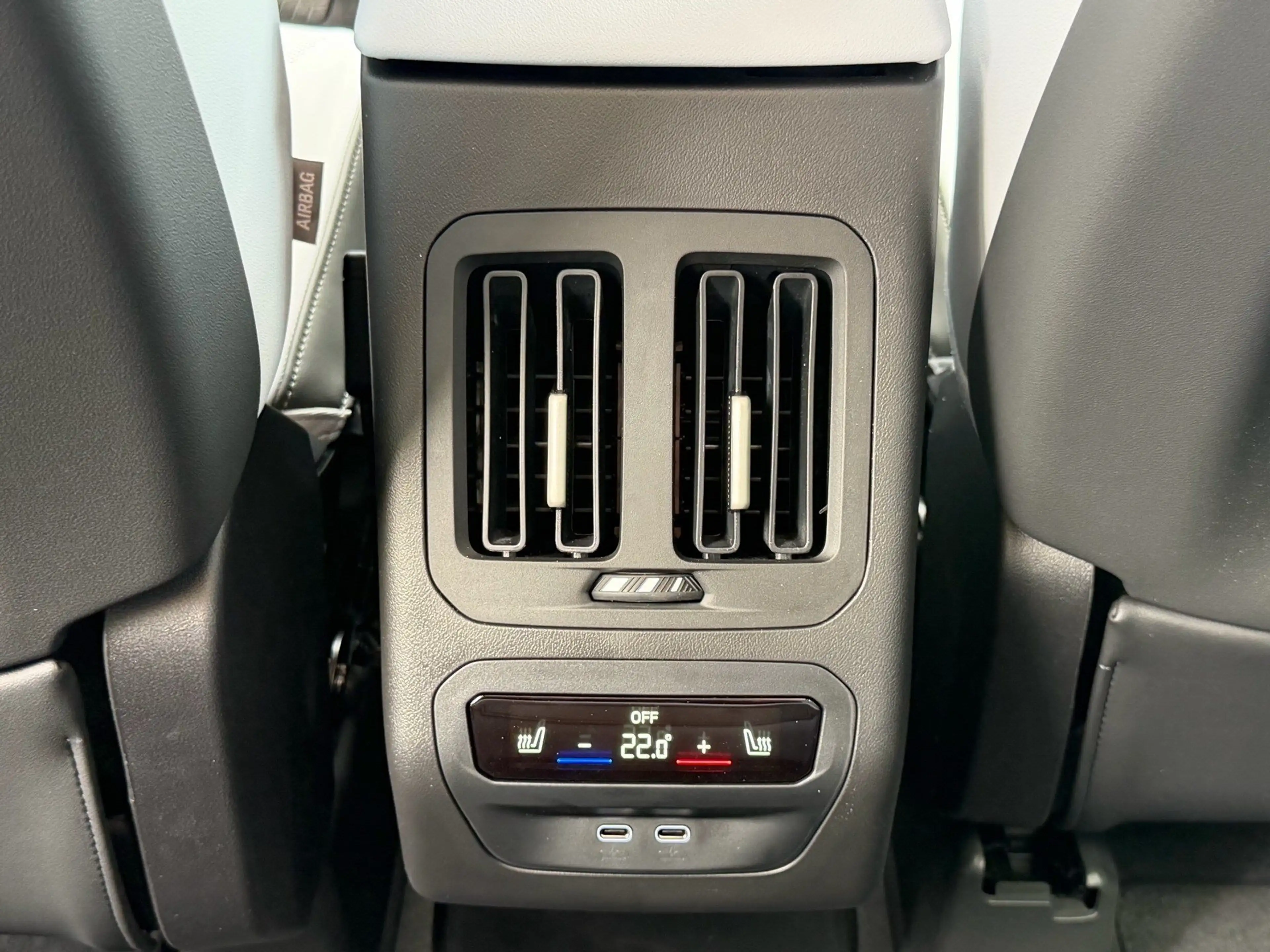 BMW iX3 40 M Sport Pro, 3D Head-up, AHK, Massage, Pano — photo 15