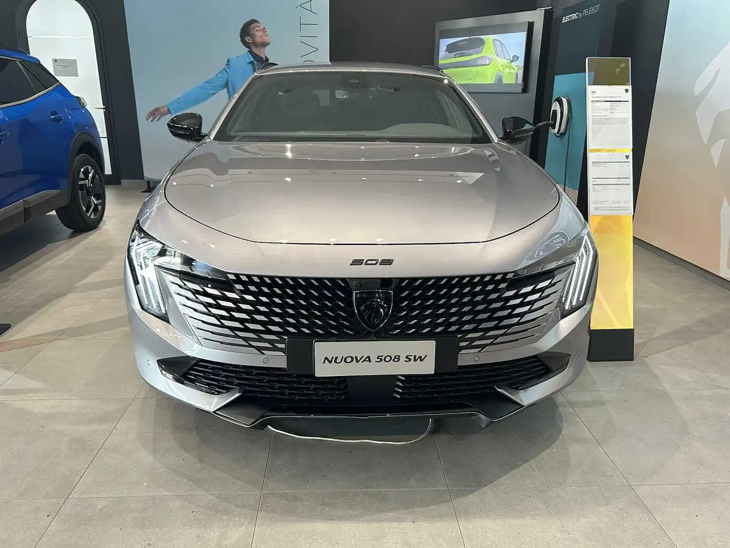 Peugeot 508 2ª serie BlueHDi 130 Stop&Start EAT8 SW GT - Grigi Grigio - 2