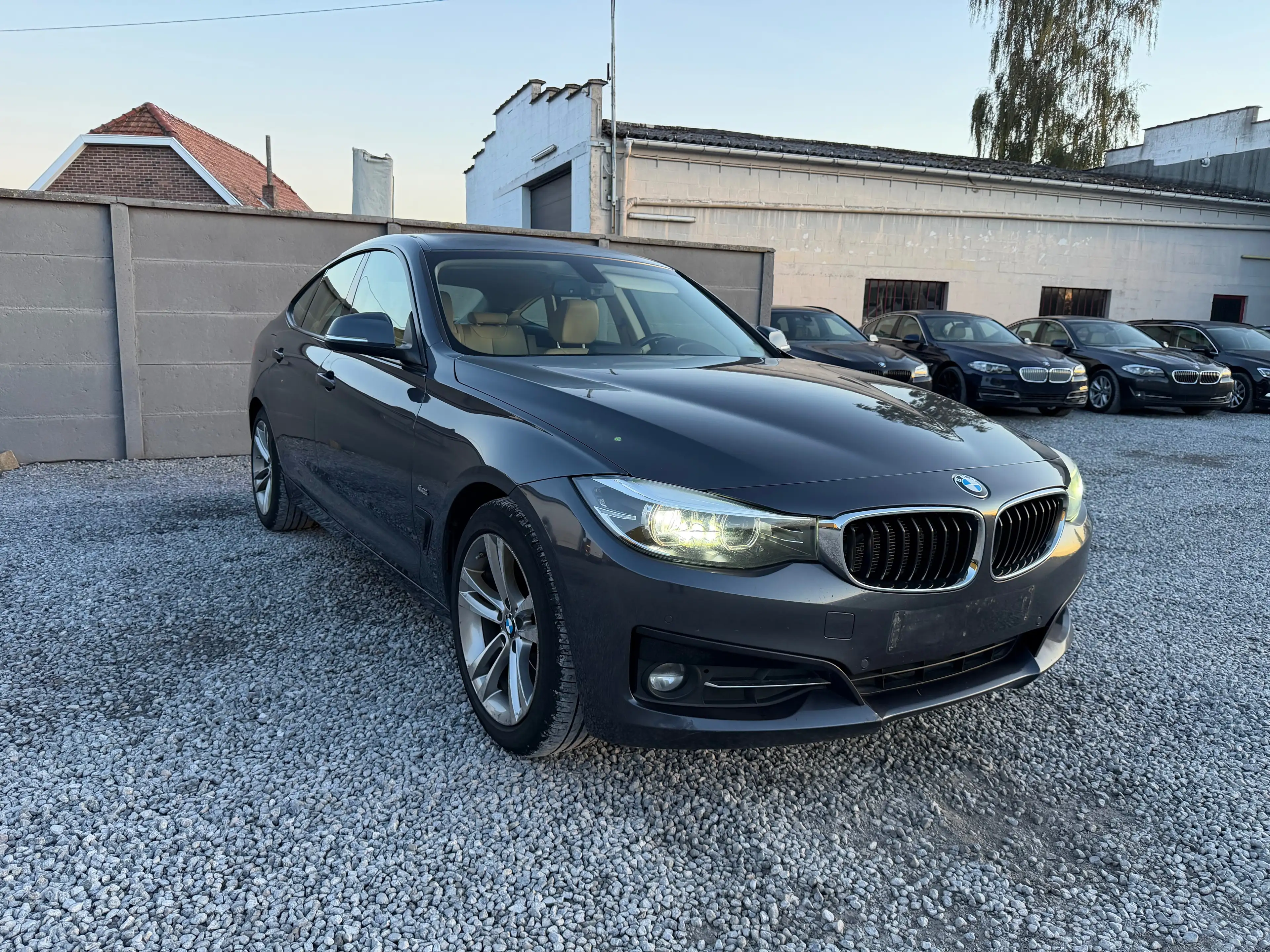 BMW 318 d GT *LCI*SPORT LINE*CAMERA*FULL LED*NAVI* — photo 2