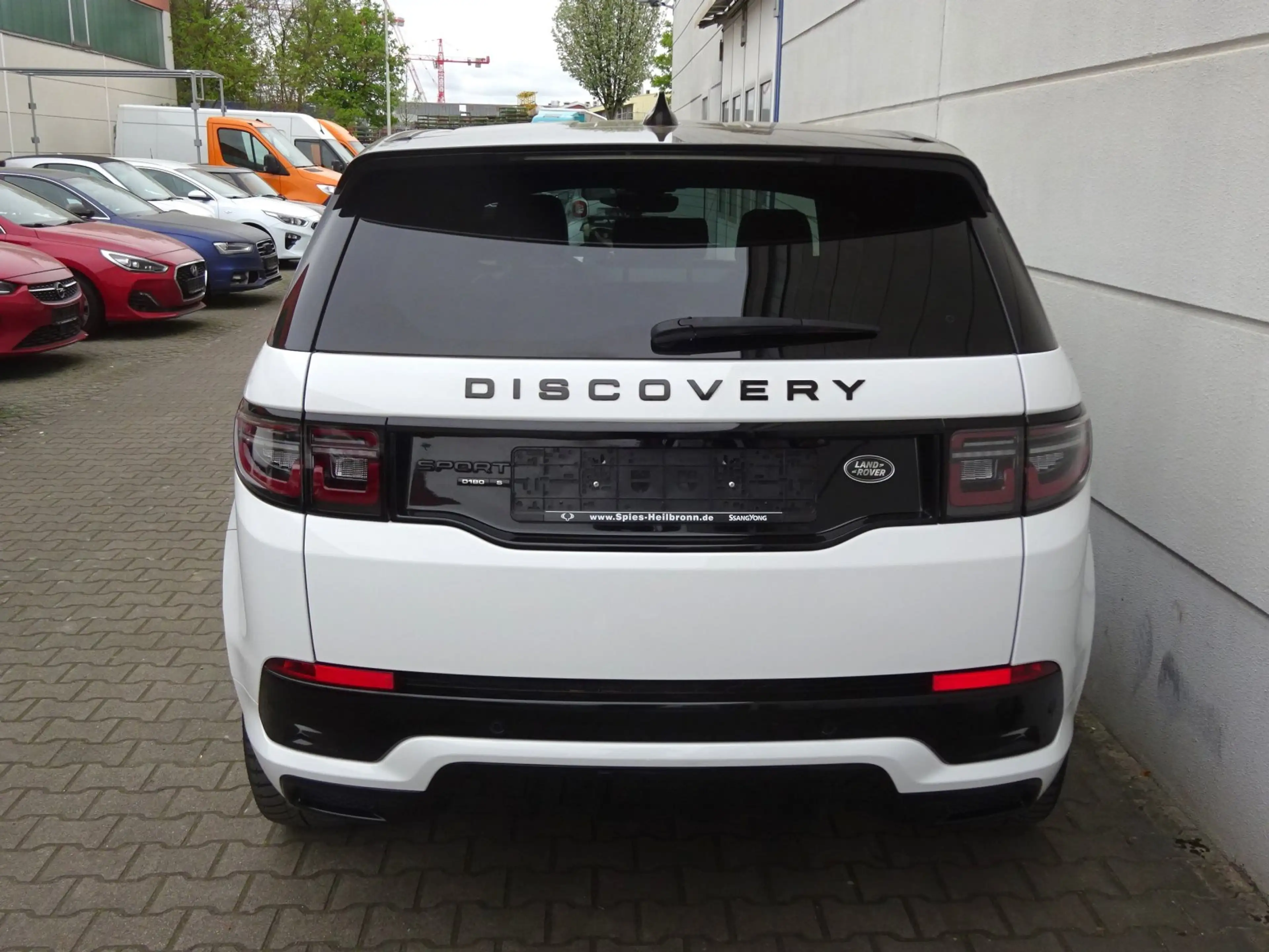 Land Rover Discovery Sport 2.0 D180  S R-Dynamic AWD RKam DAB CarPlay EU6d-T — photo 9