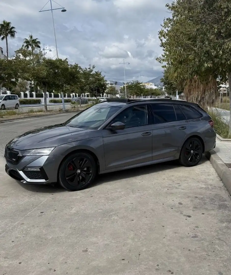 Skoda Octavia 2.0 TSI RS 180kW - 2