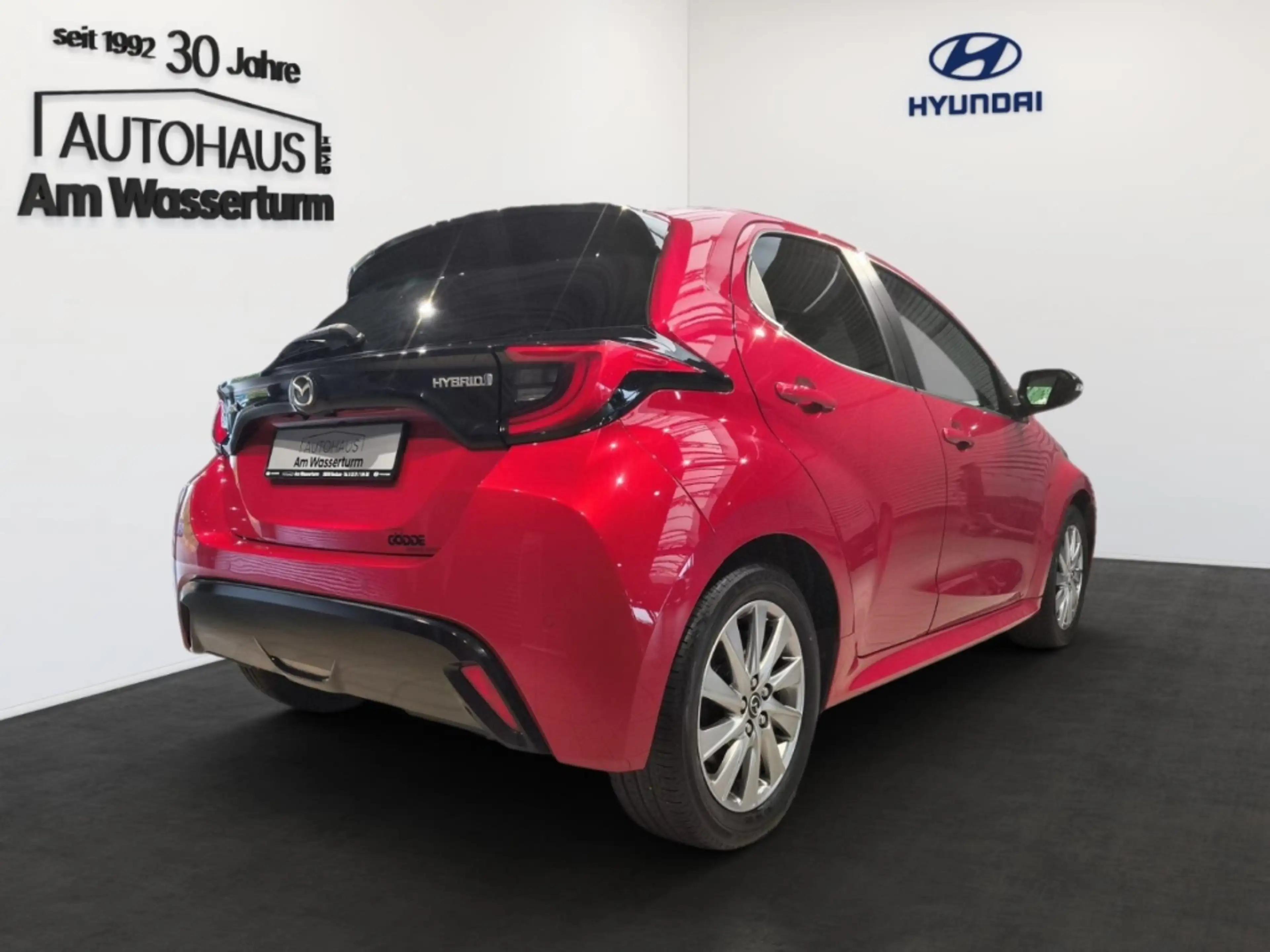 Mazda 2 Hybrid Select — photo 5