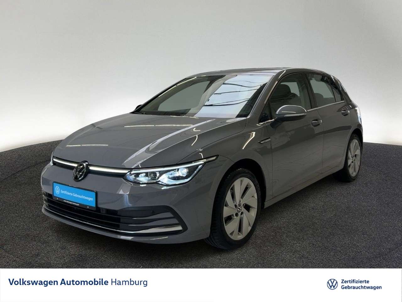 Volkswagen Golf — Volkswagen Golf VIII 1,5 l eTSI Style DSG ACC Rear View App