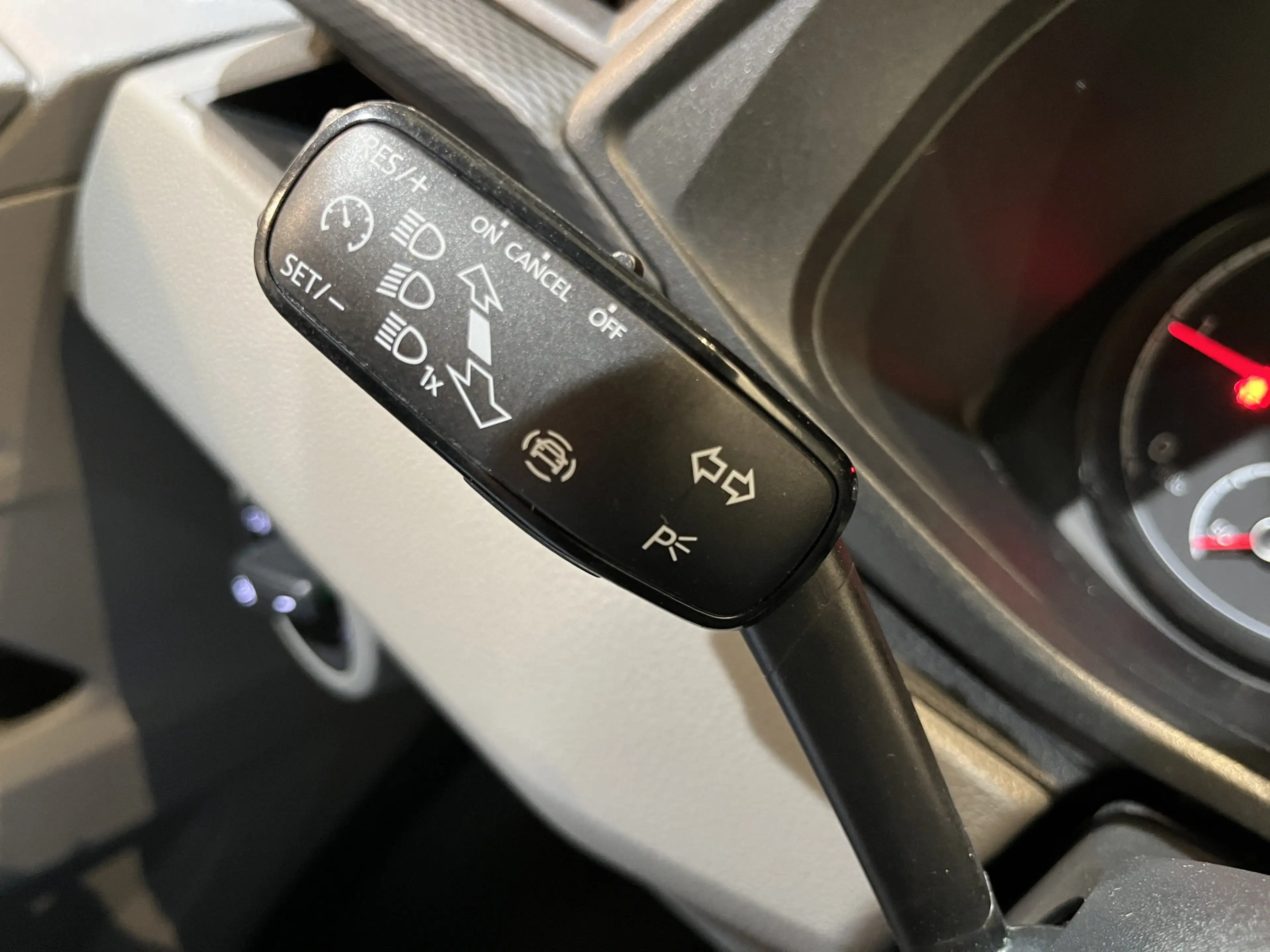 Volkswagen Transporter 2.0 TDI L2H1 / Euro 6 / Schuifdeur L + R / Airco / — photo 11