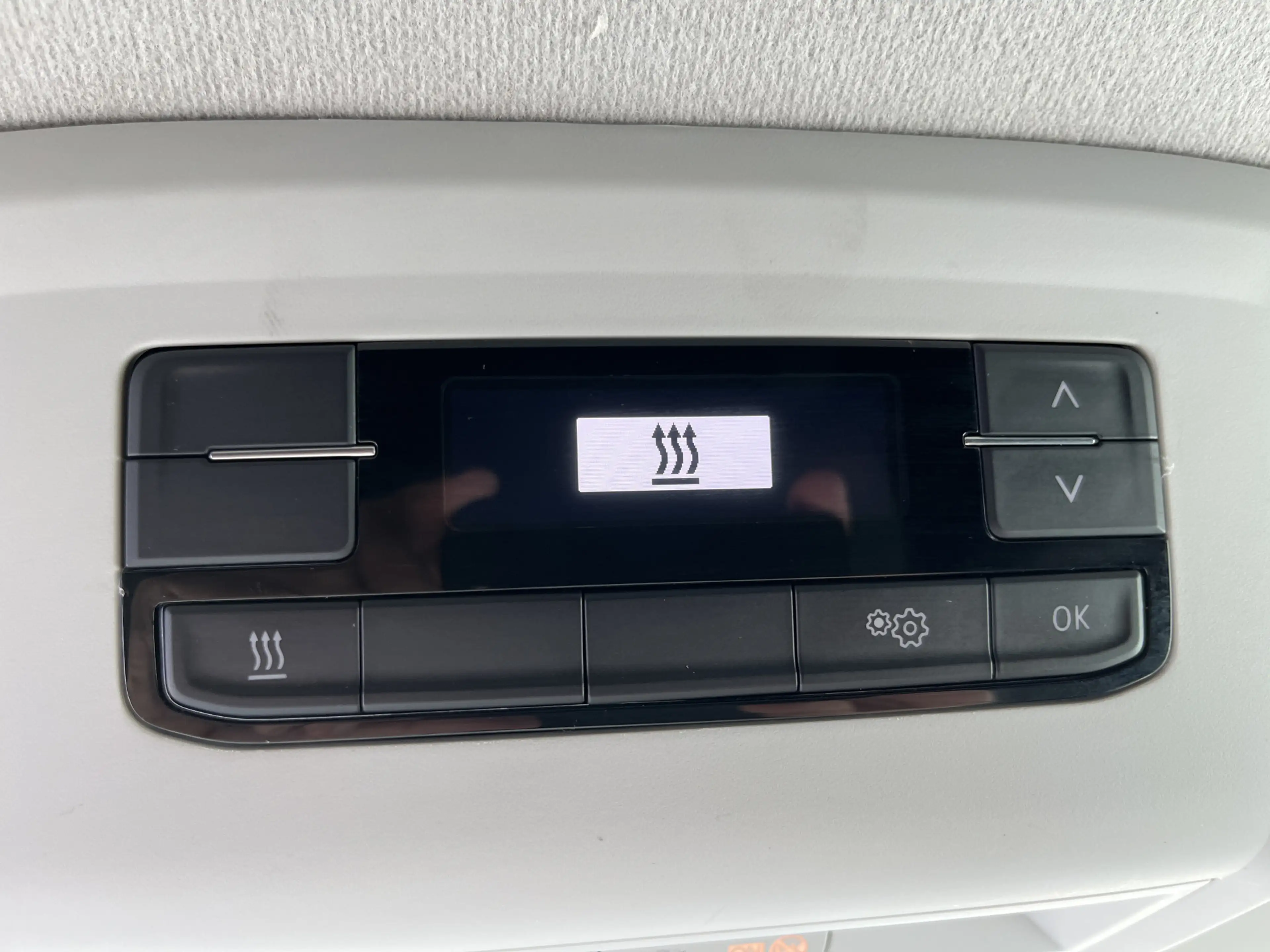 Volkswagen Transporter 2.0 TDI L2H1 / Euro 6 / Schuifdeur L + R / Airco / — photo 12