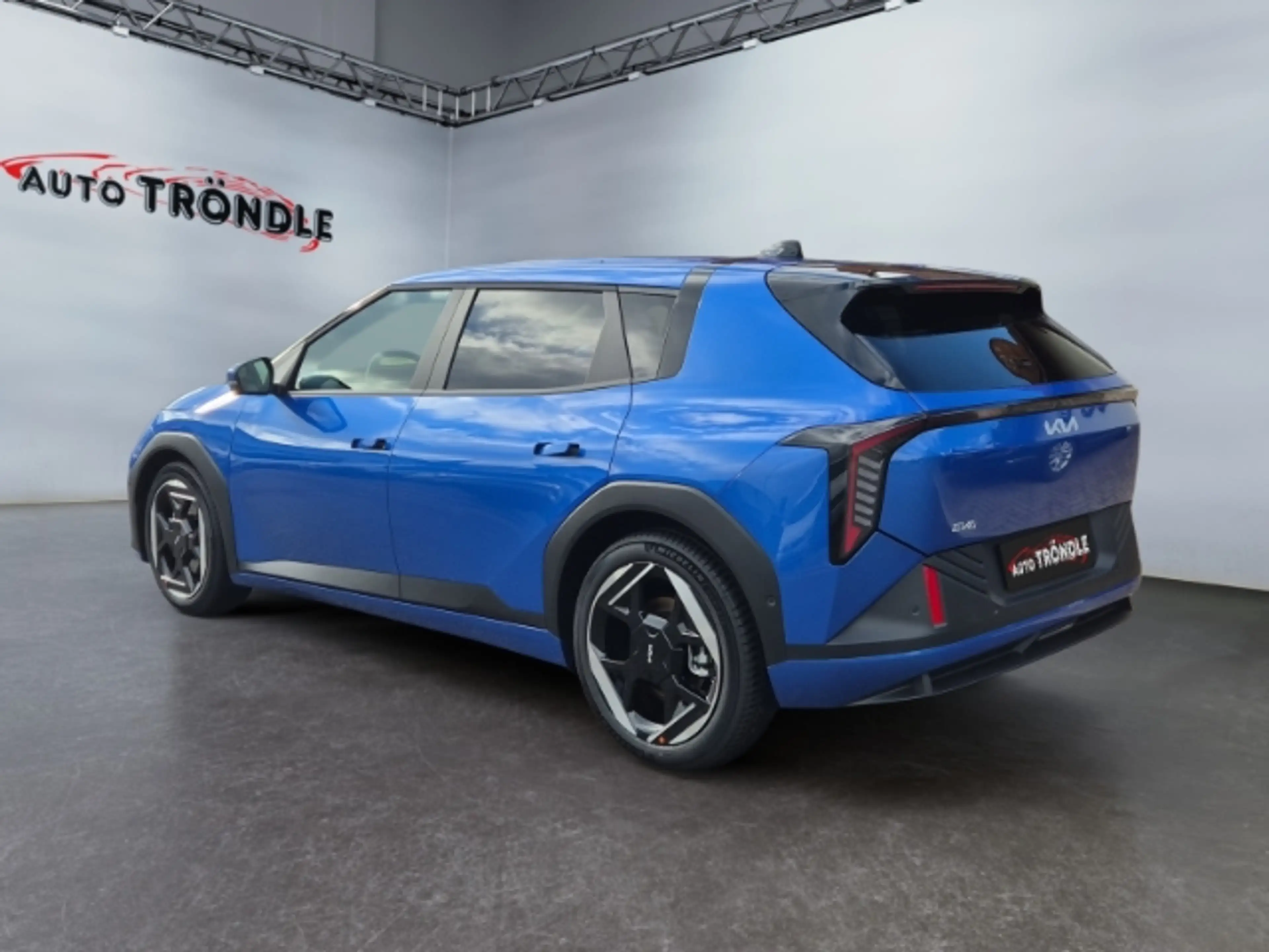 Kia EV4 81 Earth +360 Kamera +Remote Park +SHZ vo&hi — photo 6