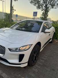 EV320 AWD SE