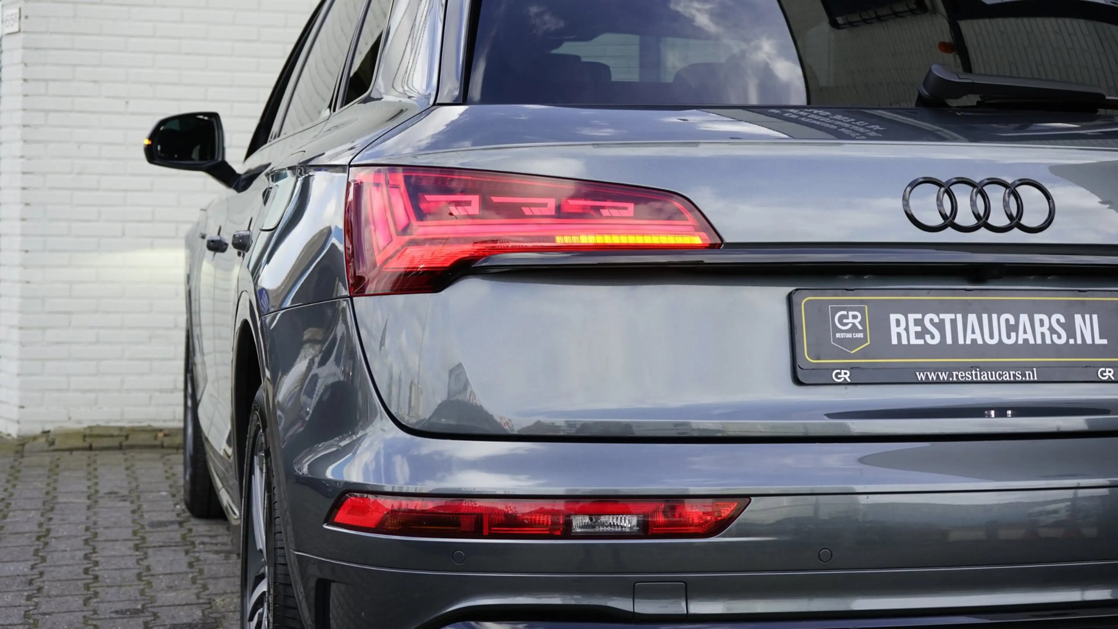Audi Q5 55 TFSIe Quattro 3x S-Line Black Optik ACC-AMBIANC — photo 44
